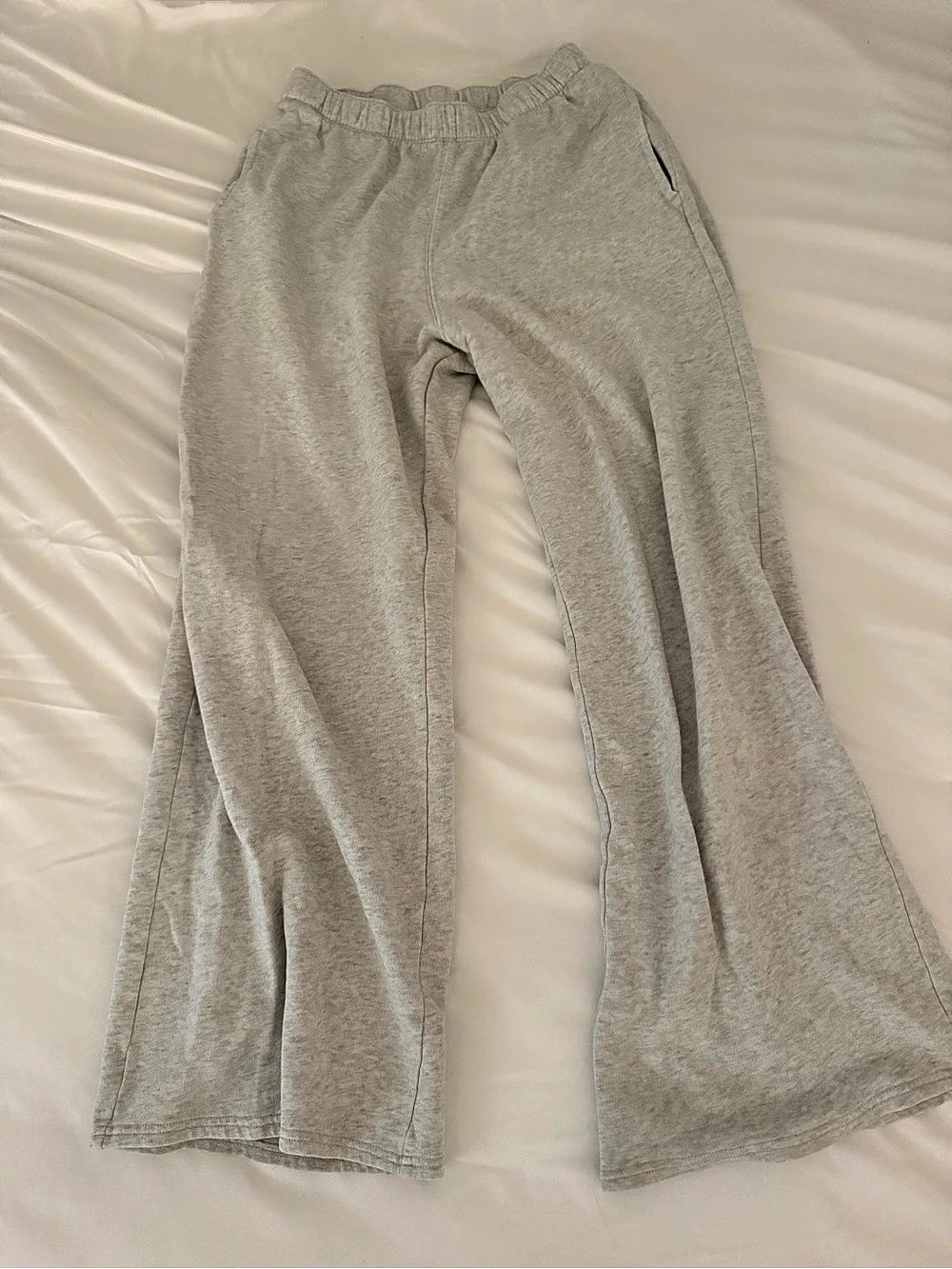 Hollister Ultra High-Rise Wide-Leg Sweatpants Gray Sweatpants